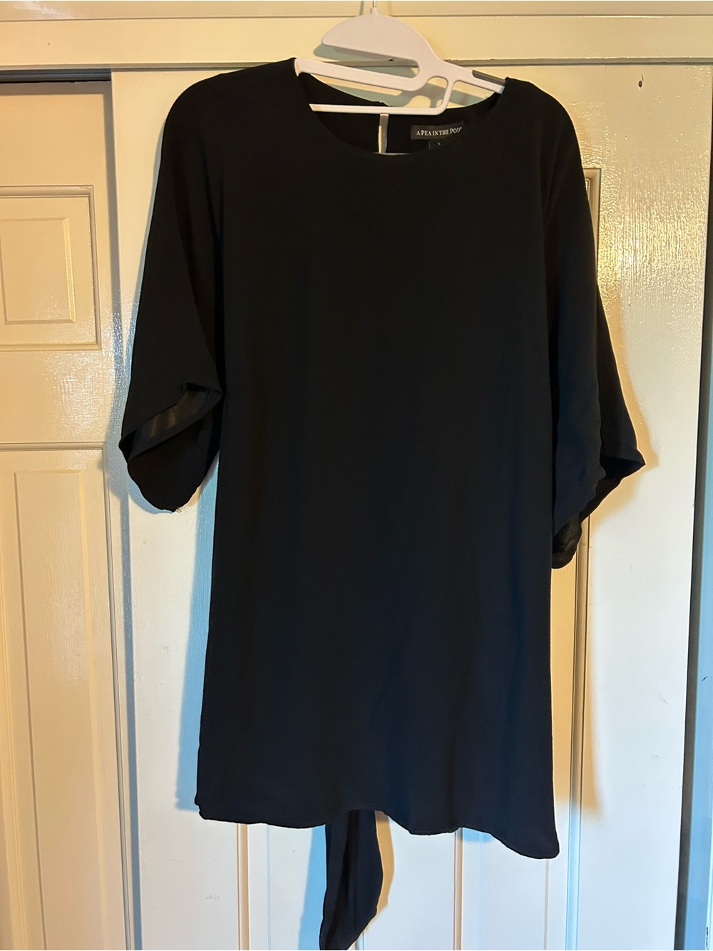 A Pea in the Pod Black Maternity Tunic Top
